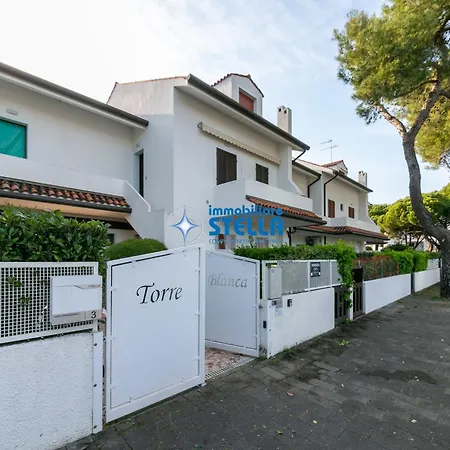 Villaggio Torre Blanca 아파트
